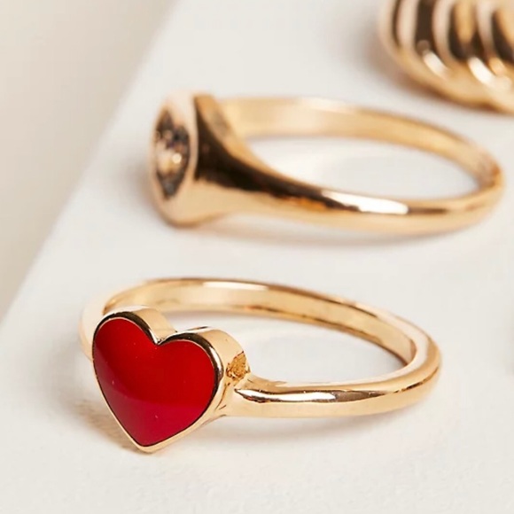 TORRID HEART SIGNET RING SET SIZE 8 - Picture 2 of 7